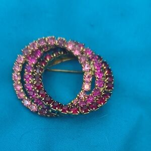 Gold-Tone Pink Crystal Interlocking Circle Brooch